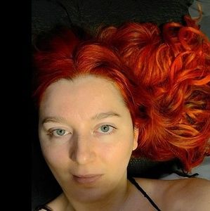 Meet your Posher, Catherine